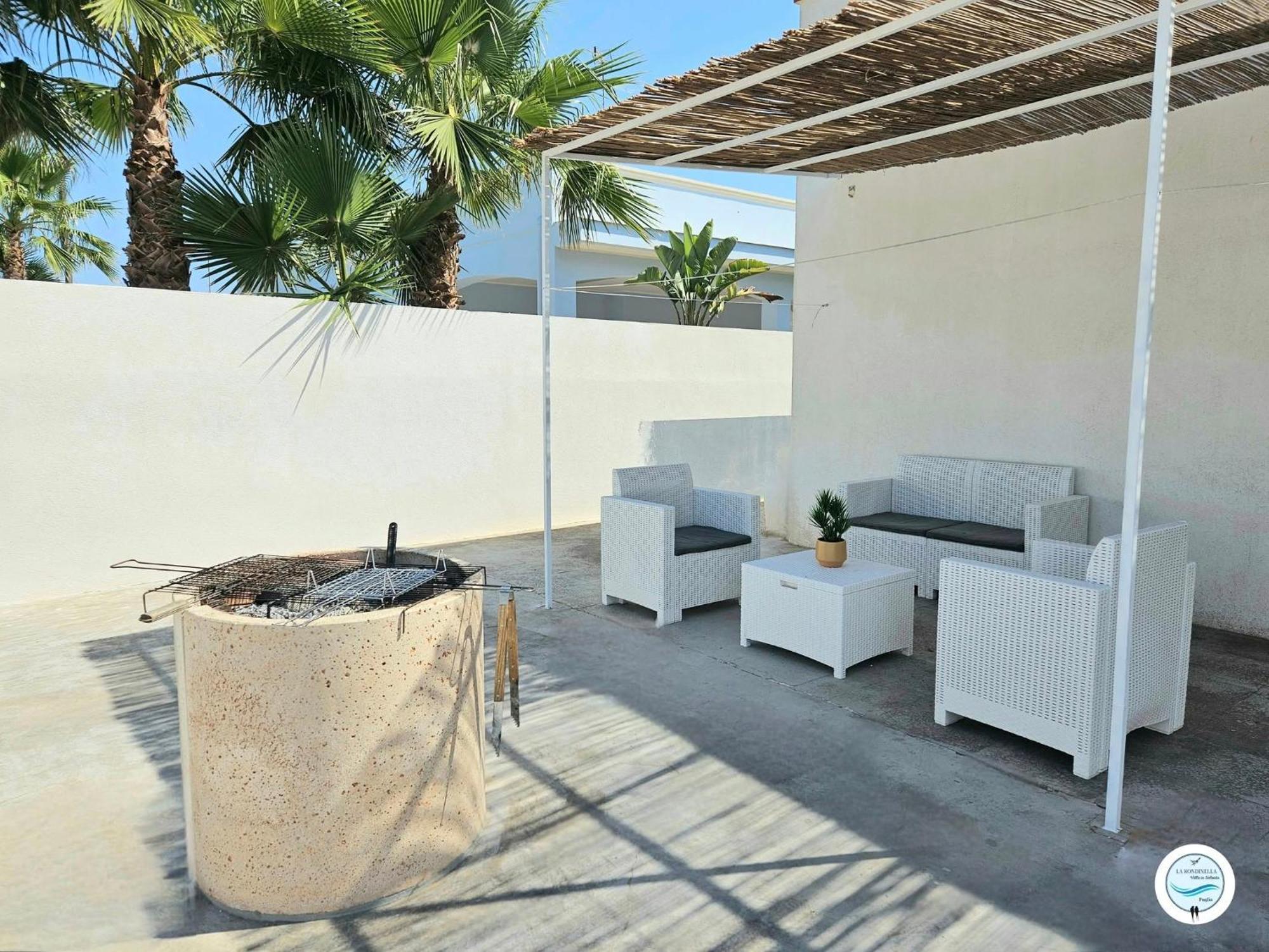 Villa La Rondinella - Torre San Giovanni المظهر الخارجي الصورة